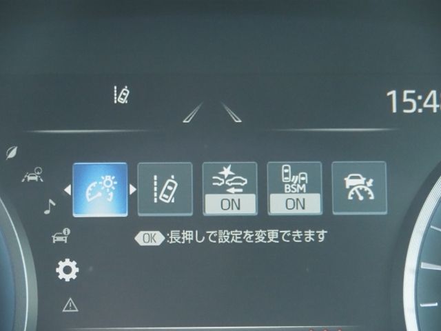 CROWN sedan hybrid