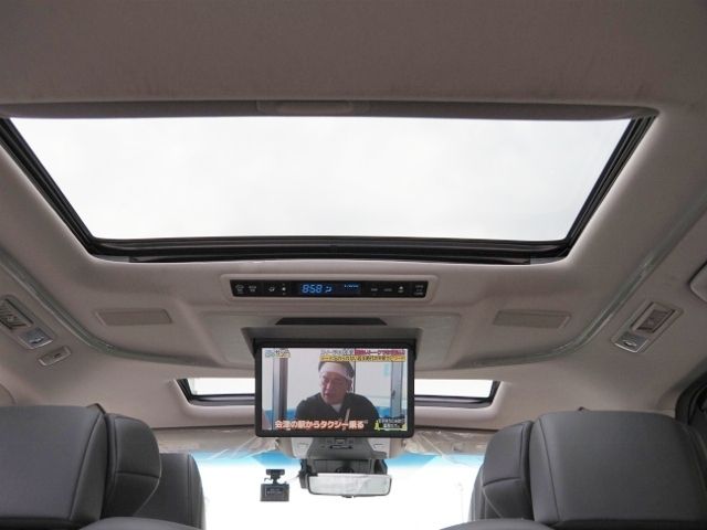 ALPHARD hybrid 4WD