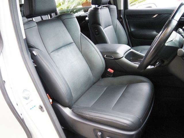 ALPHARD hybrid 4WD