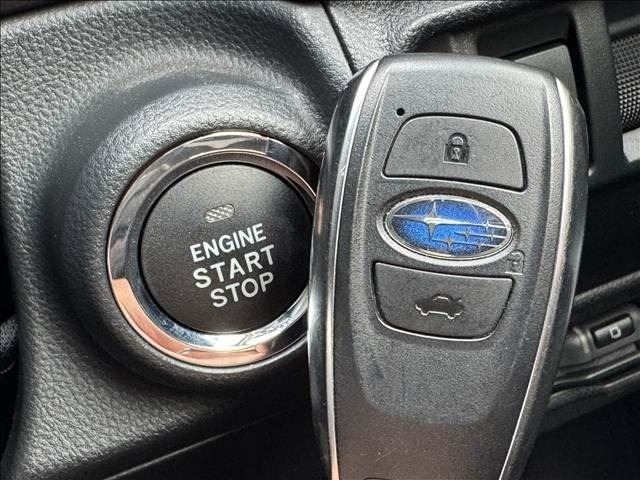 CROSSTREK