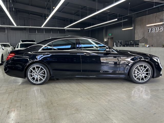 MERCEDES BENZ S class