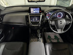 CROWN sedan hybrid