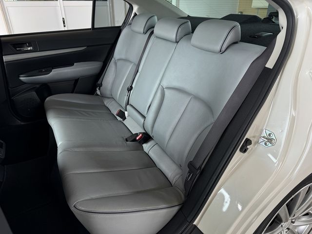 LEGACY B4