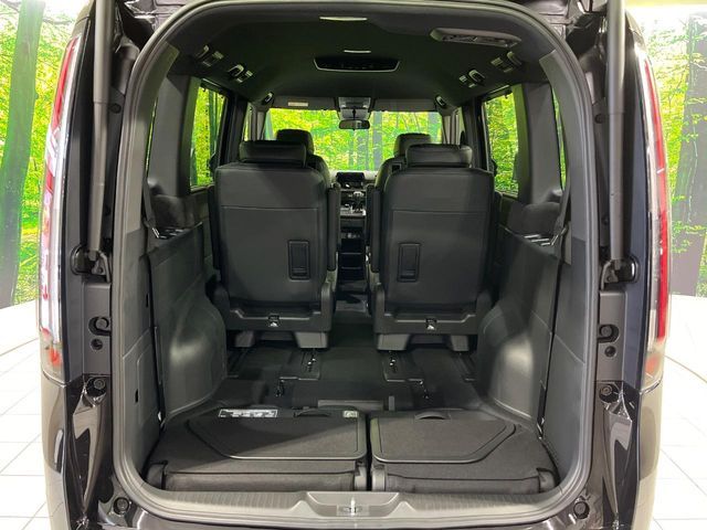 STEPWAGON SPADA 4WD