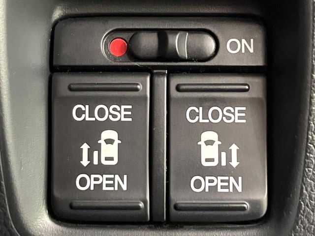 N BOX