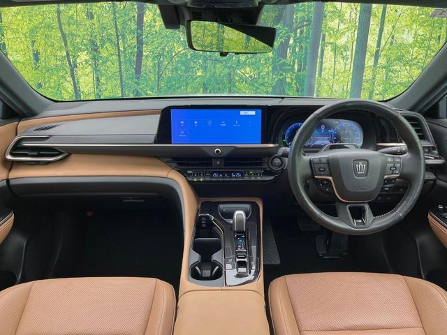 CROWN SPORT