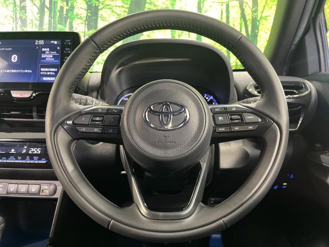 YARIS CROSS HYBRID