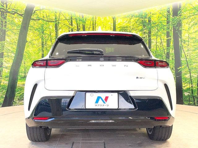 CROWN SPORT