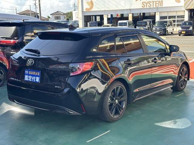 COROLLA TOURING HYBRID