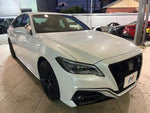 CROWN sedan hybrid