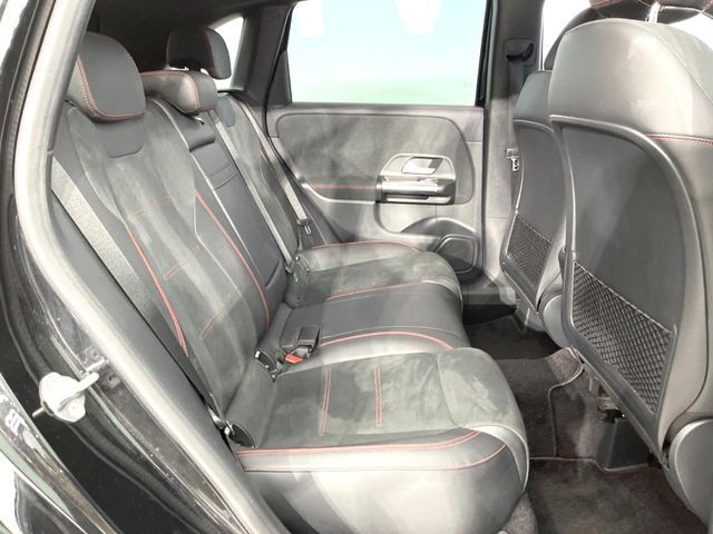 MERCEDES BENZ B class