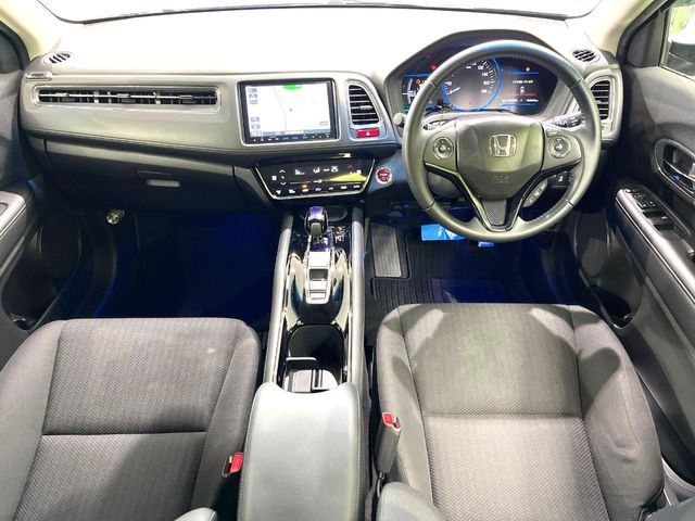 VEZEL HYBRID 4WD