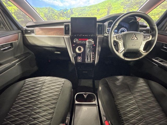 DELICA D:5 4WD