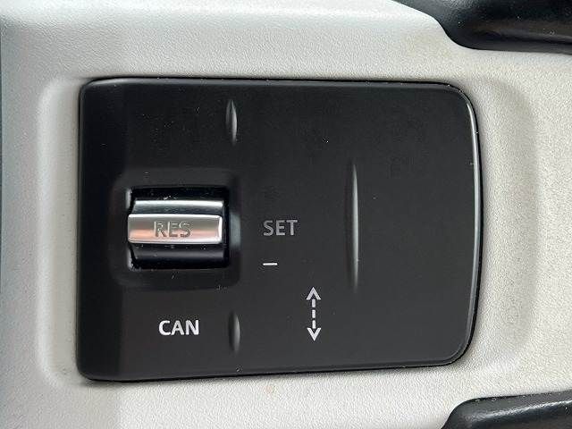 ROVER DEFENDER