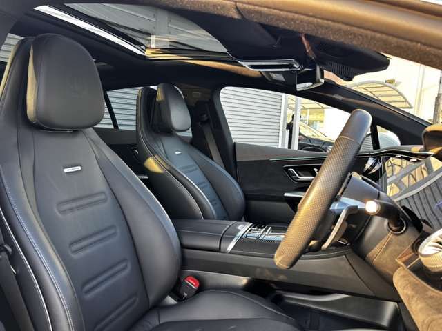 MERCEDES AMG EQE