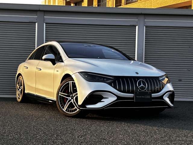 MERCEDES AMG EQE