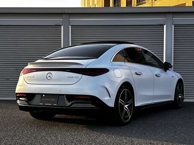 MERCEDES AMG EQE