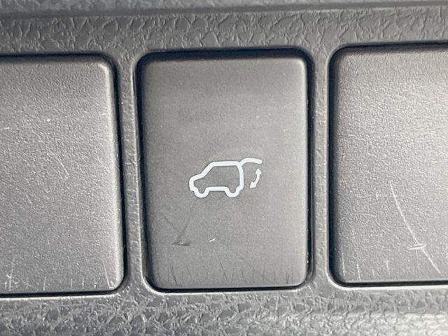 HARRIER 4WD