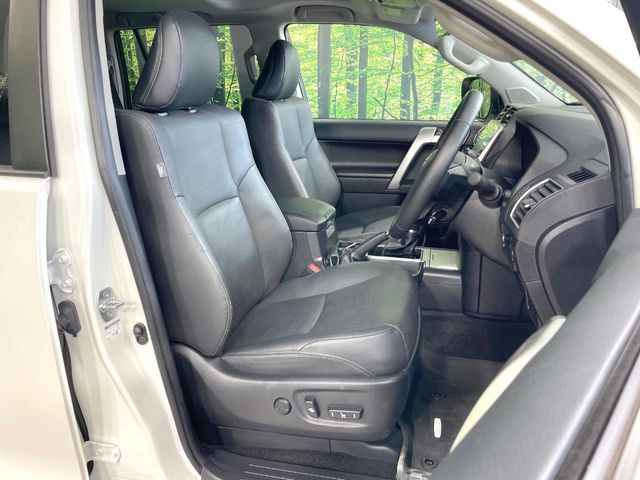LANDCRUISER PRADO