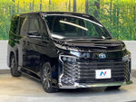 VOXY HYBRID