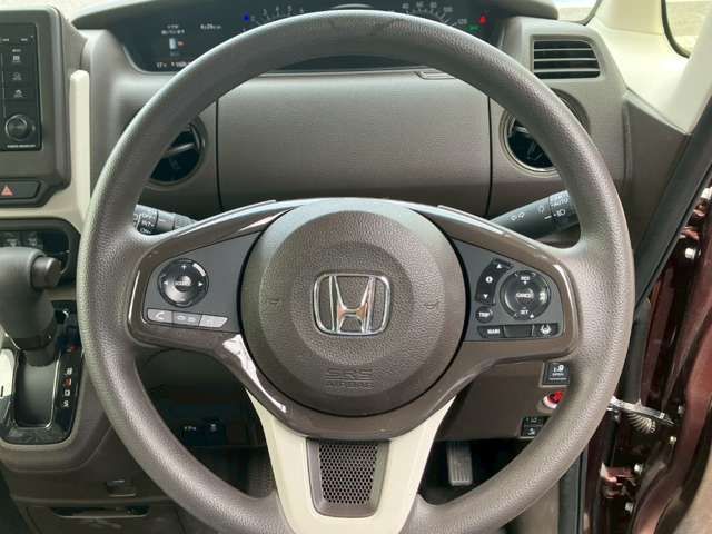 N BOX