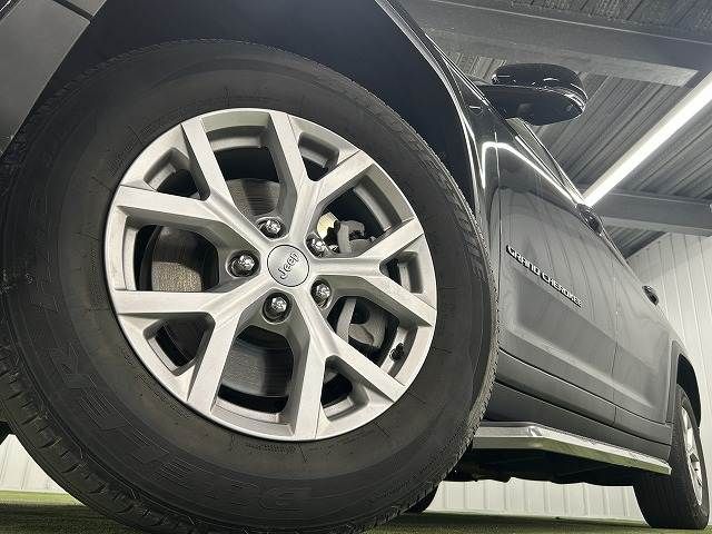 JEEP GRAND CHEROKEE L