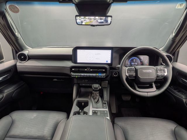 LANDCRUISER 250