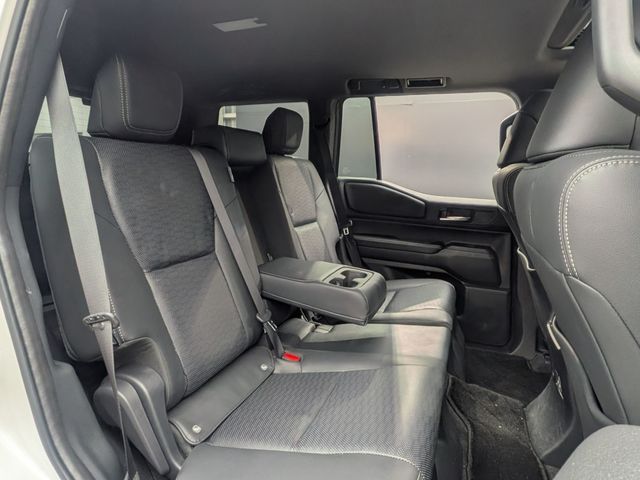 LANDCRUISER 250