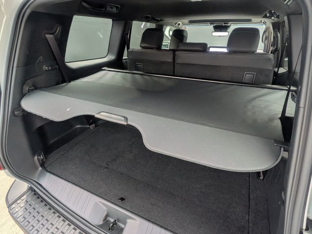 LANDCRUISER 250