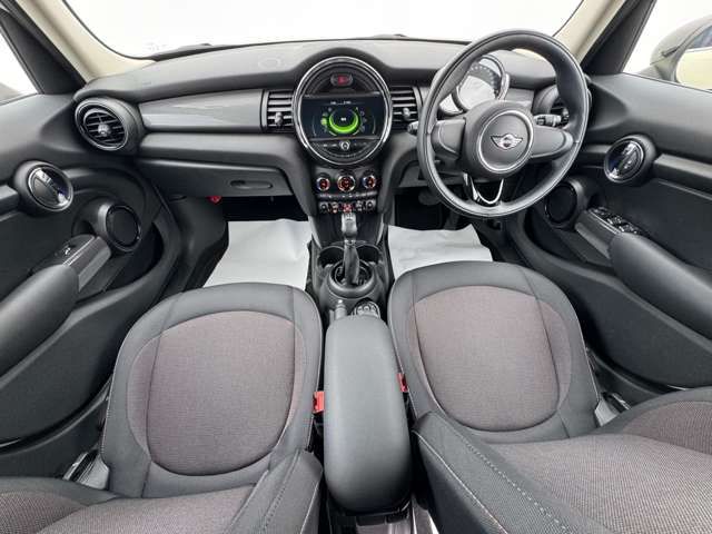 BMW MINI COOPER 5DOOR