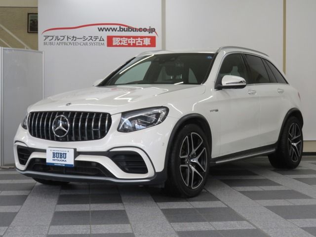 MERCEDES AMG GLCclass