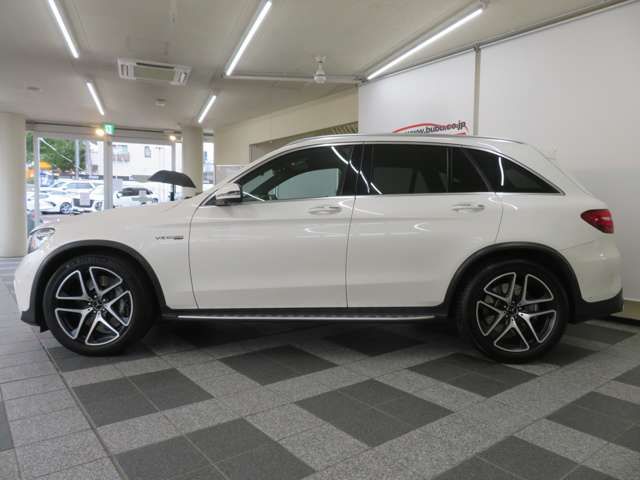 MERCEDES AMG GLCclass