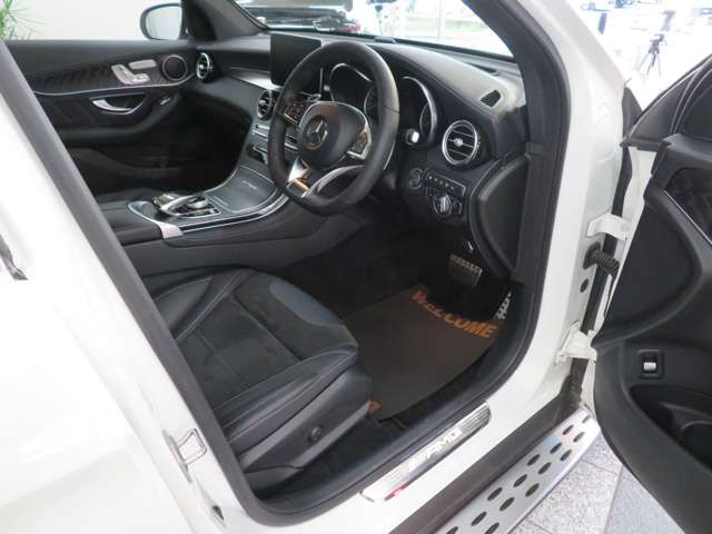 MERCEDES AMG GLCclass