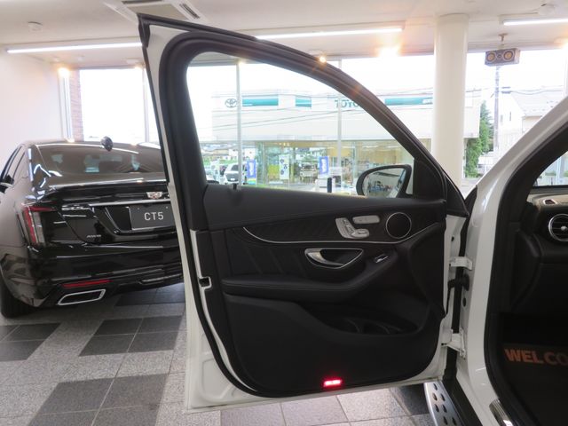 MERCEDES AMG GLCclass