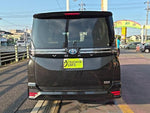 VOXY HYBRID