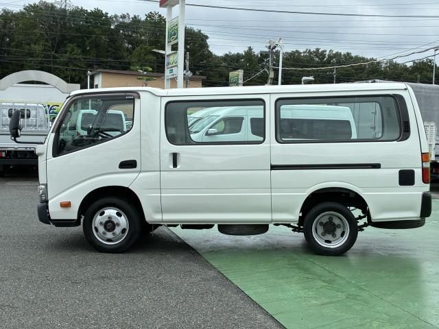 DUTRO Route Van