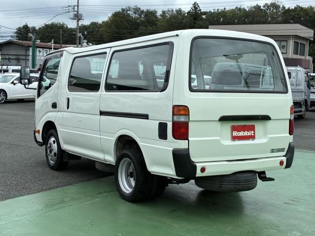 DUTRO Route Van