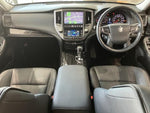 CROWN sedan