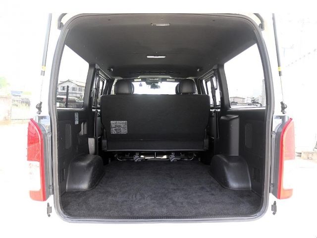 HIACE van 2WD
