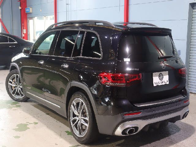 MERCEDES AMG GLB class
