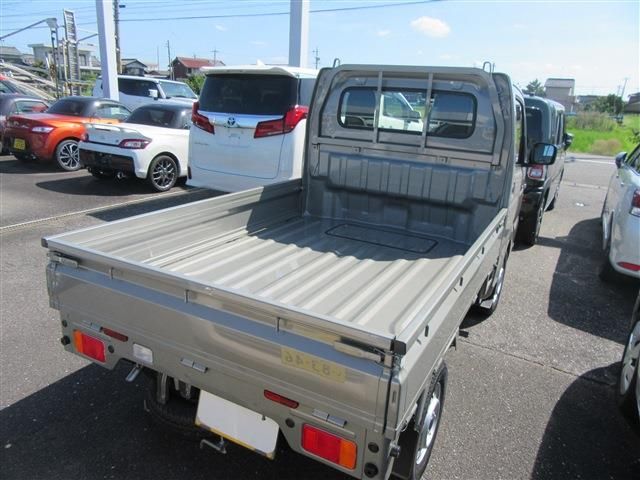 CARRY truck 4WD