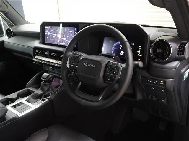 LANDCRUISER 250