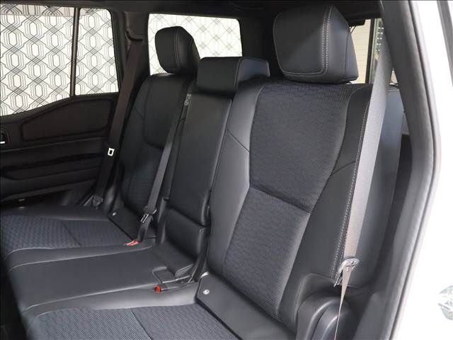 LANDCRUISER 250