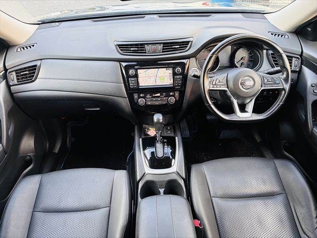X-TRAIL HYBRID 4WD