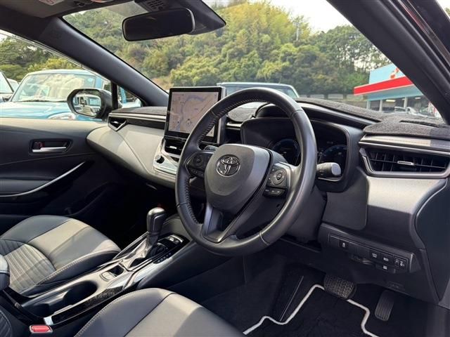 COROLLA TOURING HYBRID