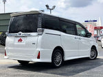 VOXY HYBRID