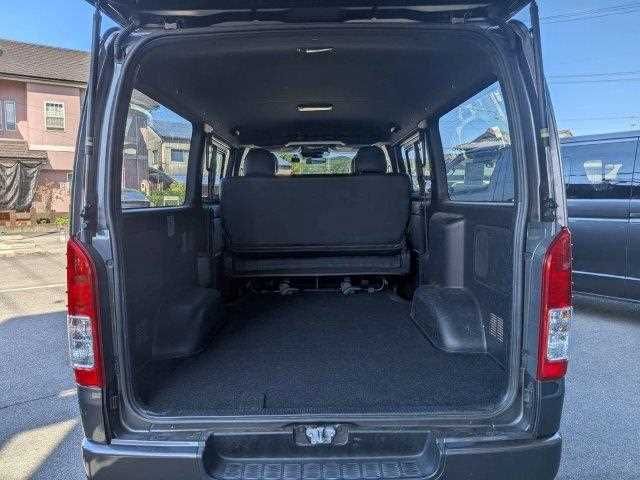 REGIUSACE van 2WD