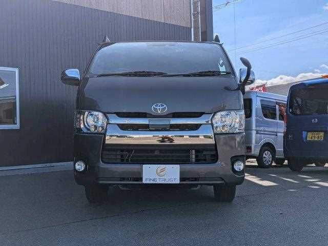 REGIUSACE van 2WD