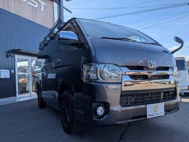 REGIUSACE van 2WD