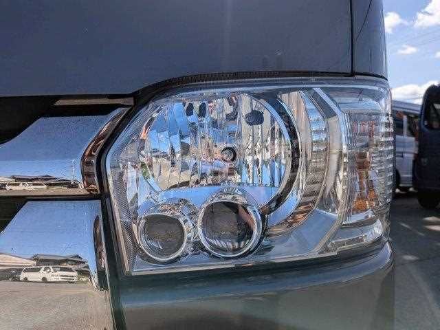 REGIUSACE van 2WD